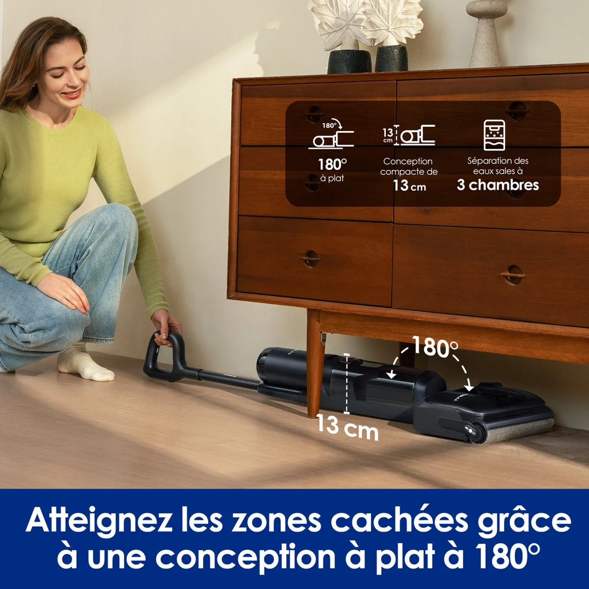 Tineco FLOOR ONE S7 Stretch Ultra à plat sous un buffet, avec annotations du fabricant